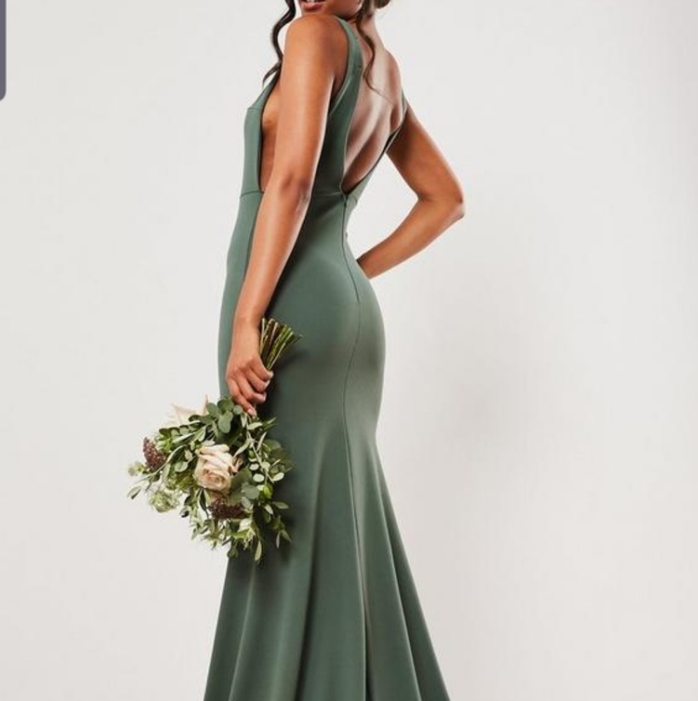 NEW green sleeveless low back maxi dress